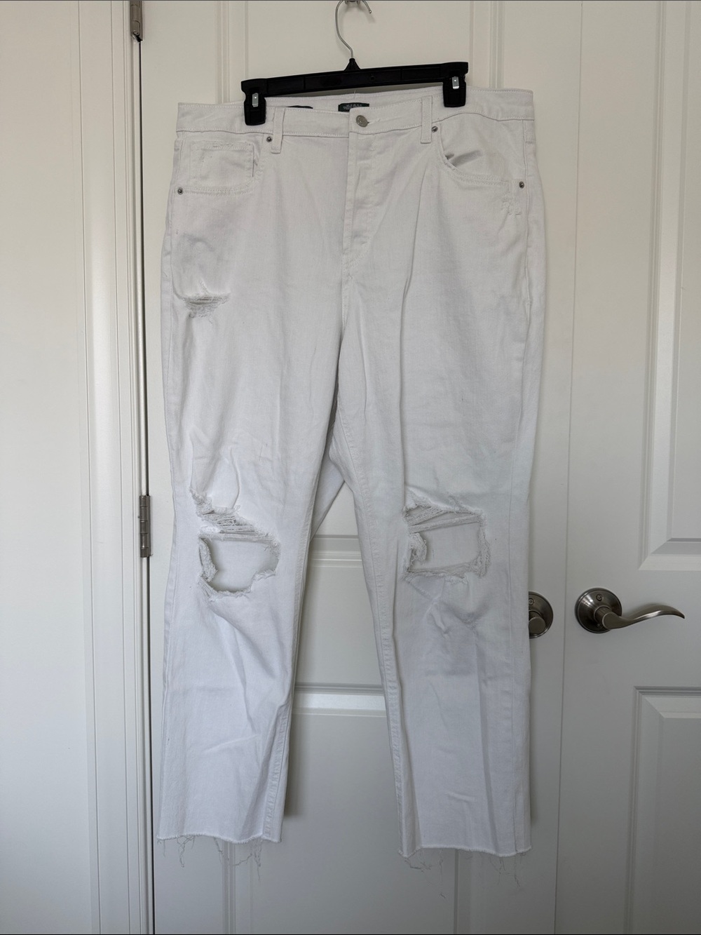 wild fable White Distressed Cropped Jeans